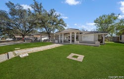 134 Rosemont, San Antonio, TX 78228