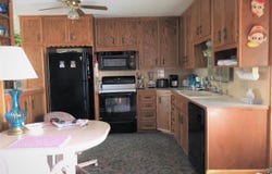 1721 Carolyn Avenue, Clay Center, KS 67432