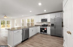 813 ELKIN ST, COLONIAL BEACH, VA 22443