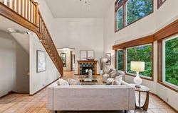 22560 SW CHAPMAN Rd, Sherwood, OR 97140