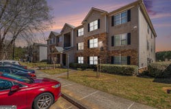 5303 Fairington Club, Lithonia, GA 30038