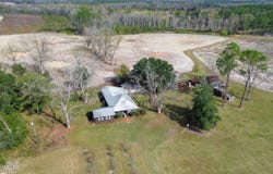 5466 Robin Road, Patterson, GA 31557