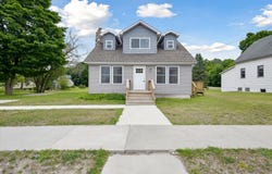 313 E Main Street, Marion, MI 49665