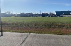 120 Lillian Dr, Plattenville, LA 70393