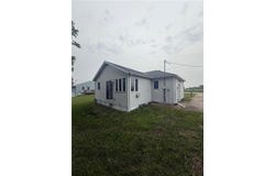 520 Milkyway Street N, Cosmos, MN 56228