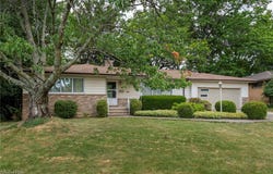 7080 Arcadia Drive, Parma, OH 44129