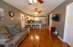 367 Saint Martins Lane, Hazard, KY 41701