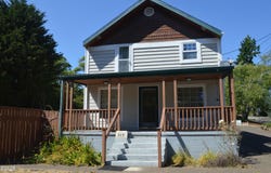 343 NE Newport Heights Drive, Newport, OR 97365