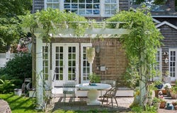 25 HARRISON ST, Sag Harbor, NY 11963