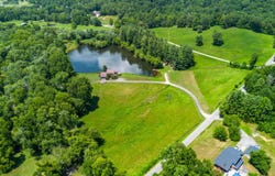 106 DK Ranch Ln, Ashland, KY 41102
