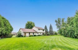 370 NIGHTINGALE Drive, PULASKI, WI 54162-9442