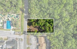 1051 N Citrus Avenue, Crystal River, FL 34428