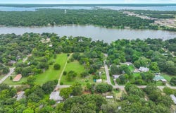 410 Pleasure Land Road, Gun Barrel City, TX 75156