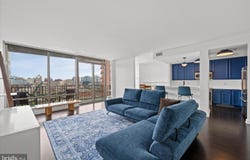 105-UNIT CHRISTINA LNDG #1402, WILMINGTON, DE 19801