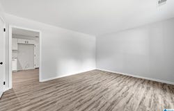119 OPAL AVENUE, HUEYTOWN, AL 35023