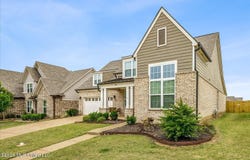 7276 Edgewater Drive, Olive Branch, MS 38654