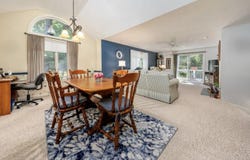 9 Pacific Avenue, Mashpee, MA 02649