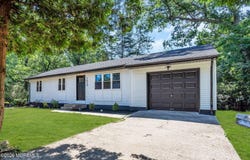 1030 Hanover Boulevard, Browns Mills, NJ 08015