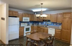 935 Ferndale Street N, Maplewood, MN 55119