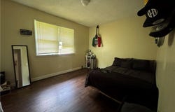 1020 S Pitt Street, Olathe, KS 66061