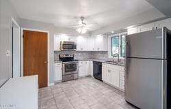 63 Miles Standish Road, Rotterdam, NY 12306