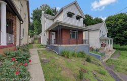 446 10th Avenue, Scranton, PA 18504