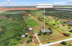 8097 County Road 4339, TAFT, TX 78390