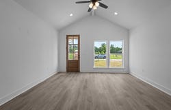 800 Reynolds, Vidor, TX 77662