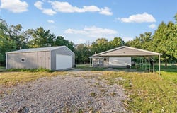 24071 Iguana Road, Brookfield, MO 64628