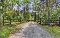2113 COURTHOUSE Road, CATLETT, VA 20119