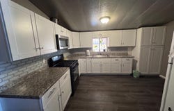 146 11th Place, Delano, CA 93215