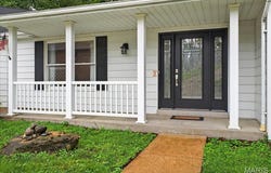1230 Woodridge Trails Drive, Fenton, MO 63026