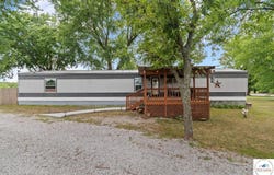845 S Carriage Drive, Deepwater, MO 64740