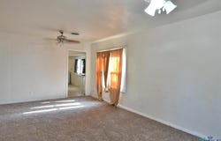 1115 W 3rd Street, Portales, NM 88130