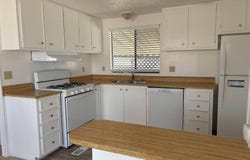 41 Hummingbird Ln, Oceanside, CA 92057