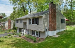 24 Bedard Avenue, Derry, NH 03038