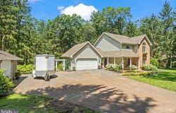 4018 HILLVIEW ROAD, TEMPLE, PA 19560
