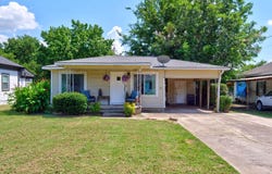 626 E South Street, Whitesboro, TX 76273