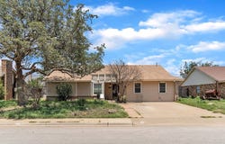 4502 Palmer Dr, Midland, TX 79705