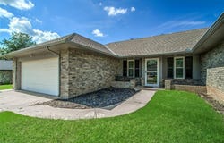 11209 NW 112th Street, Yukon, OK 73099