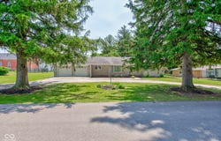 132 S First Street, Jamestown, IN 46147