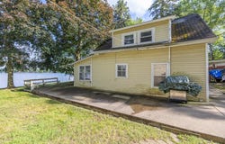 11971 Yankee Lane, Pinckney, MI 48169