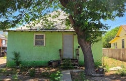306 S 8th St, Lamar, CO 81052