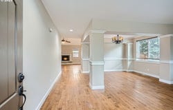 1080 SAGE ST, Silverton, OR 97381