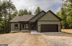 50 MAYAPPLE COURT, HEDGESVILLE, WV 25427