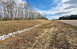 2.8 ac E Chambers Dr., Booneville, MS 38829