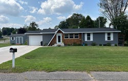 101 Sioux, Negaunee, MI 49866-1046
