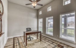 2002 Vineyard Pass, Brenham, TX 77833