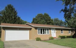 621 N Greenfield, FREEPORT, IL 61032