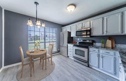 816 Plummer Drive, Cedar Hill, TX 75104